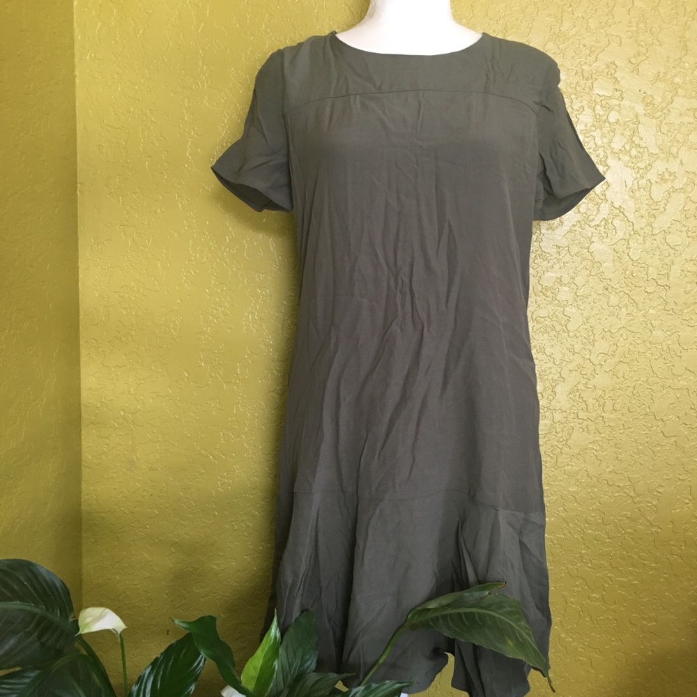 NWT Gap Dress Olive Green Size Medium
